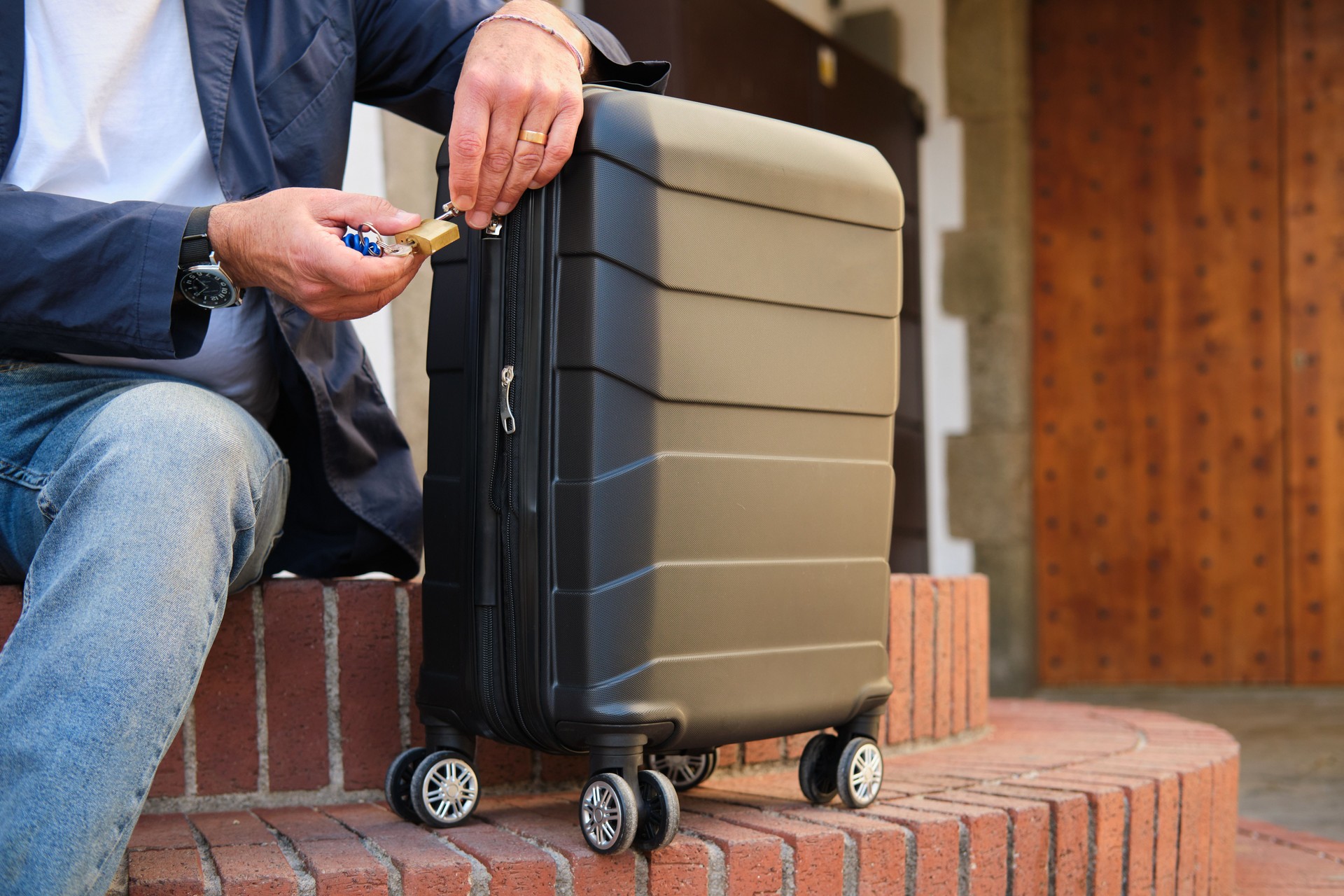 Always on the move?  We’ll keep you active and well-fed wherever you go, so work and travel never slow you down